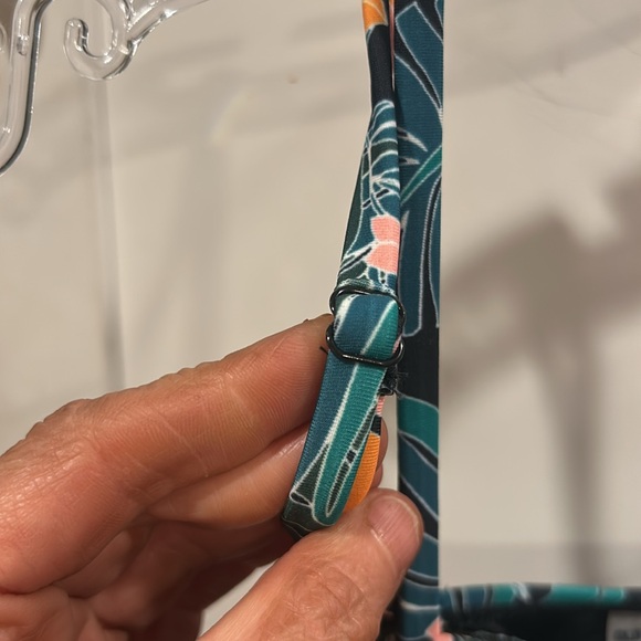 Old Navy Floral Tankini swim suit - Picture 5 of 12